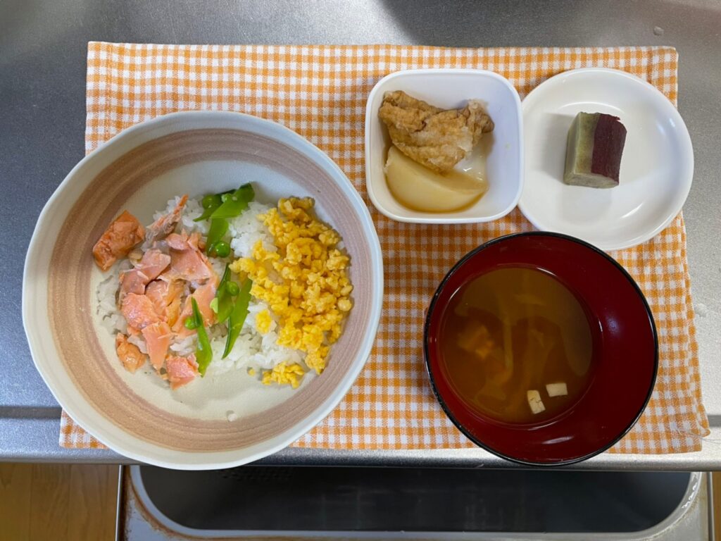 今日の給食